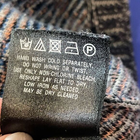 Moth Multicolor Cabine Kaleidoscope Long Sleeve Sweater Size M - Picture 6 of 8